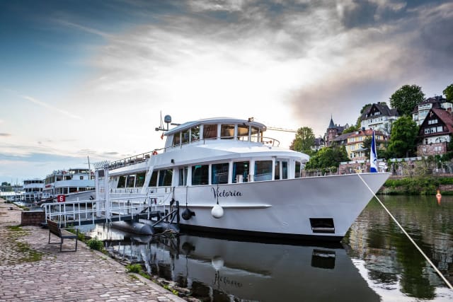 MS Victoria